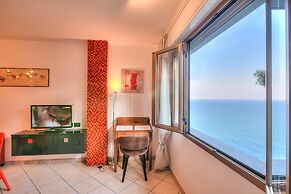 Il Suono del Mare 200 mt From sea