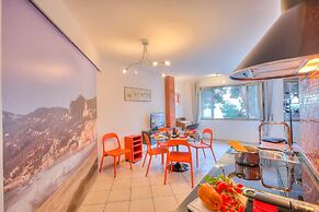 Il Suono del Mare 200 mt From sea