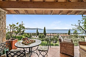 Grotten Loft in Toscolano Maderno