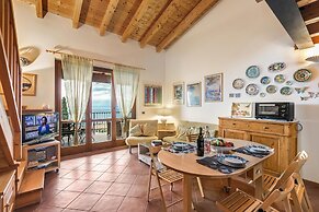 Grotten Loft in Toscolano Maderno