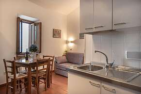 Coral Apt City Center