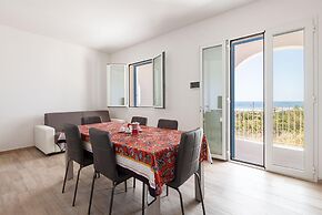 La Primula Apartment 2 Sea View