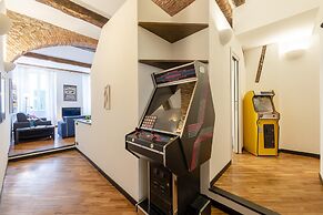 Charming Flat Next to Genoa s Aquarium