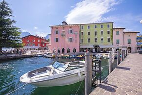 Dogana Best Lake View