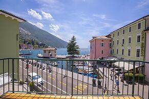 Dogana Best Lake View