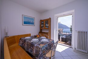 Dogana Best Lake View