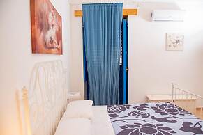 Casa Demetra 200m From sea