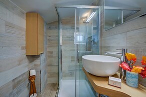 Danda Terrace Apartment