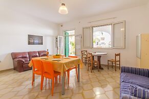 Casa del Mare With Garden Near the Beach