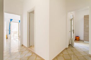 Casa del Mare With Garden Near the Beach