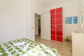 Casa del Mare With Garden Near the Beach