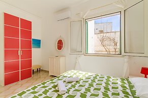 Casa del Mare With Garden Near the Beach