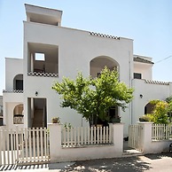 Casa del Mare With Garden Near the Beach