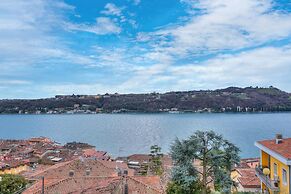 Casa Mirabella With Lake View