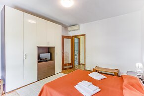 Casa Arno 500m From Beach