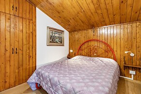 Family Chalet In Monte Amiata