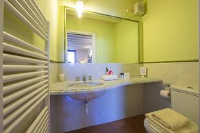 Villa Faccioli Bosso With Shared Pool