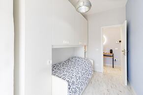 Bedo House Beach Front