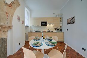 Il Nido Del Cigno Pied Dans l eau