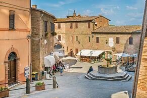 Elm Tree Apt In Farmhouse With Pool