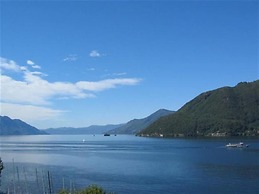 Vista di Maccagno Fantastico Pool