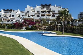 Sunset Golf Groundfloor Shared Pool