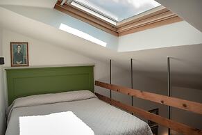 Turquoise Apt City Center