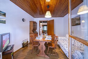 La Tana Dello Scoiattolo Skiing Nearby