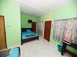 OYO 90209 Bayu Chalet