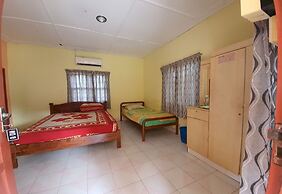 OYO 90209 Bayu Chalet