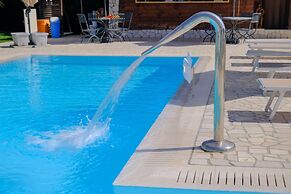 Bungalow Felicit 1 With Pool