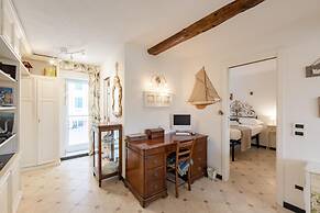 Riva Trigoso Sea View Apartment