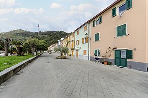 Riva Trigoso Sea View Apartment