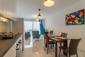 Sunny Penthouse Modern 2 bdr - Sliema
