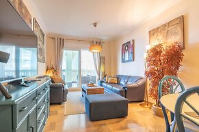 Puerta del mar 2 Beachfront and Pool