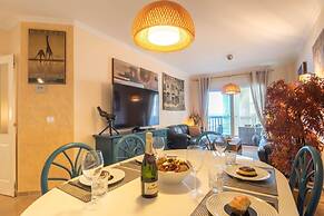 Puerta del mar 2 Beachfront and Pool