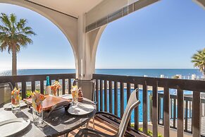 Puerta del mar 2 Beachfront and Pool