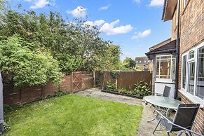 Secret Garden House With Free Parking By My Getaways