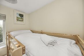 Secret Garden House With Free Parking By My Getaways