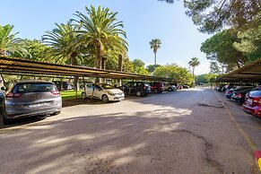 Marbella Este Next Marriott and Nikki B