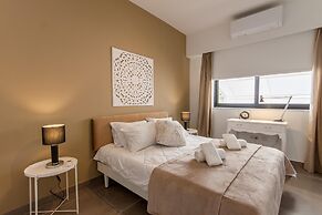 Exceptional Sunlit Apart Marsaskala Bay