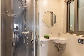 Exceptional Sunlit Apart Marsaskala Bay