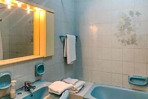 Sea and sun Views 2bd Apt Marsalforn Gozo