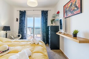 Puerta Del Mar Beachfront And Pool