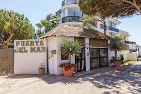 Puerta Del Mar Beachfront And Pool