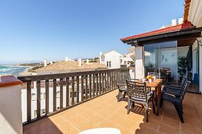 Puerta Del Mar Beachfront And Pool