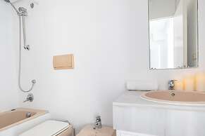 Marbella Pool House Ph77 on sea Shore