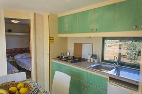 Bungalow Felicit 2 With Pool