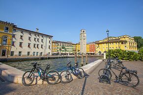 Domus Raffaella in Arco