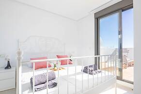 Sunset Sunshine Pool and Golf